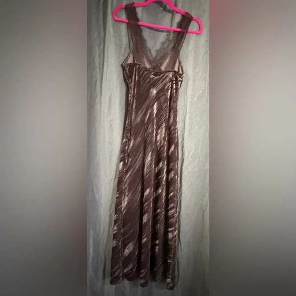 Zara Brown Velvet Lace-Trim Slip Dress - Picture 6 of 12